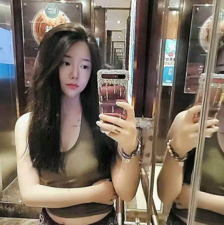 陕西西安白领美女 第1张