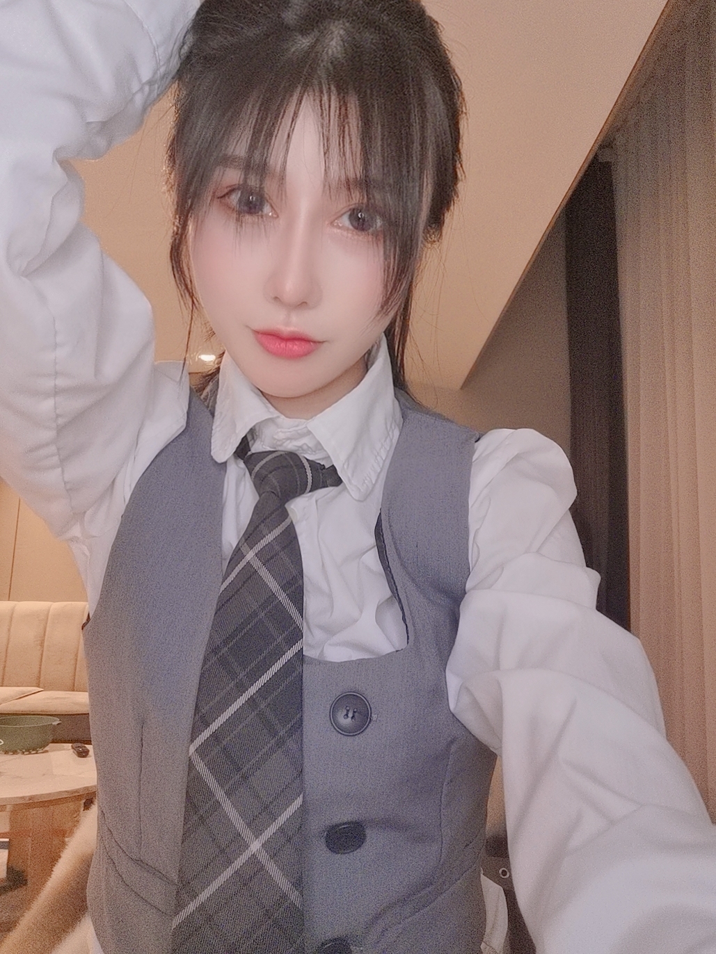 00妹妹刚出社会找个有经济能力的哥哥 第1张