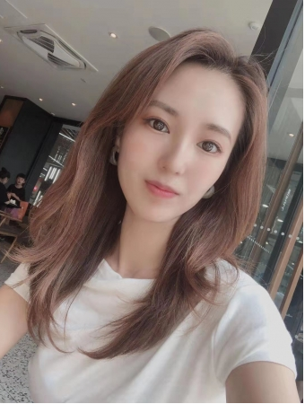 北京白领，31岁，身材气质好御姐型美女 第2张