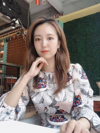 北京白领，31岁，身材气质好御姐型美女 第3张