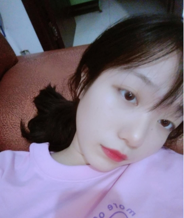 河北保定18岁女孩第一次找，性格好寻靠谱土豪。 第1张