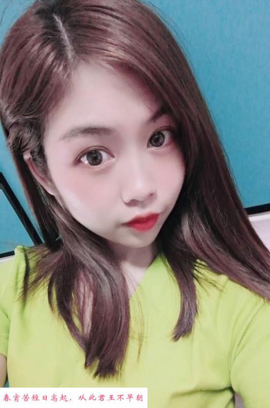 可制服换装的小妹 第4张