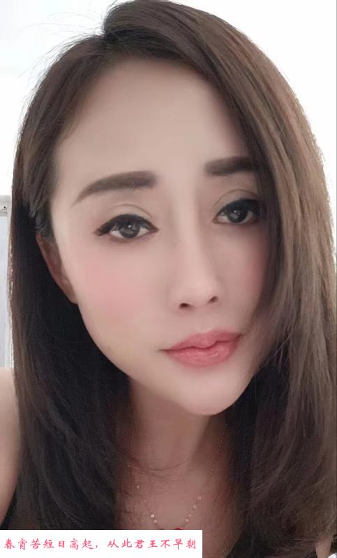 美甲店老板娘兼职 第1张