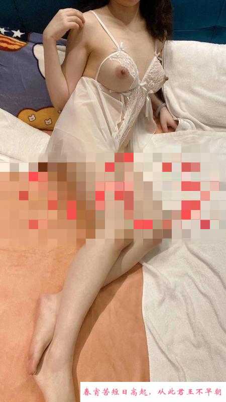 上城区翘臂长腿少女 第1张