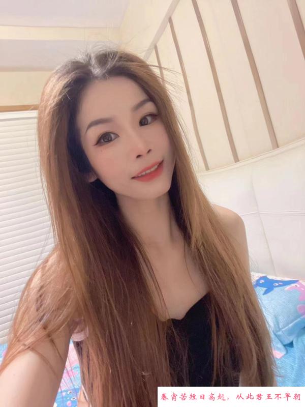 舌吻深喉广西小姐姐 第1张