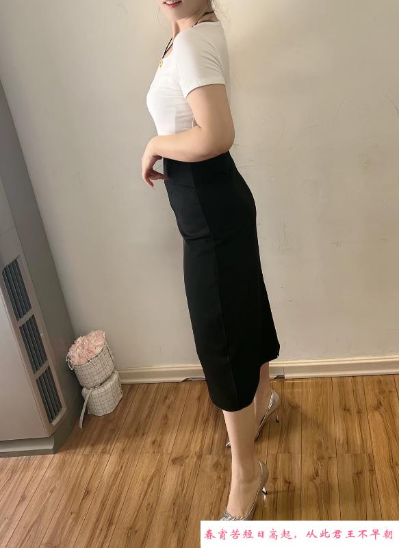 御姐女王sm 第2张