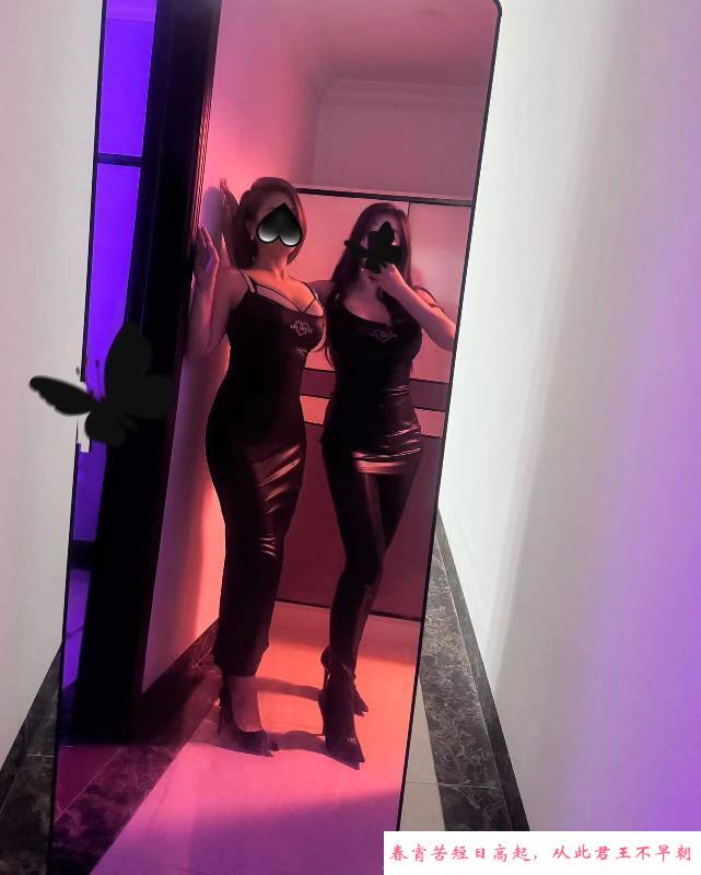 AV水床女王ViVi 第1张