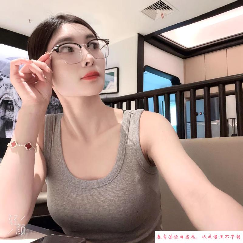 口活超好妹子 第1张