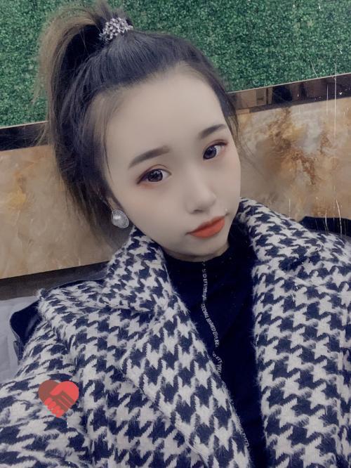 清纯善良可爱嫩妹在兼职 第2张