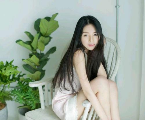 粉嫩丝滑小妹 第1张