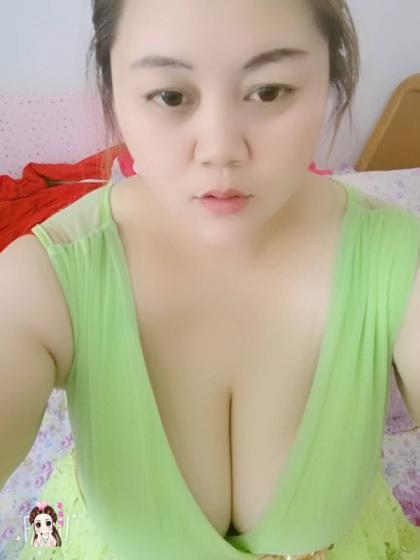 沙河地铁站~小甜甜 第1张