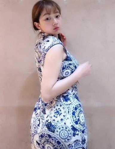 超赞山东妹子，大长腿D奶粉木耳 第2张