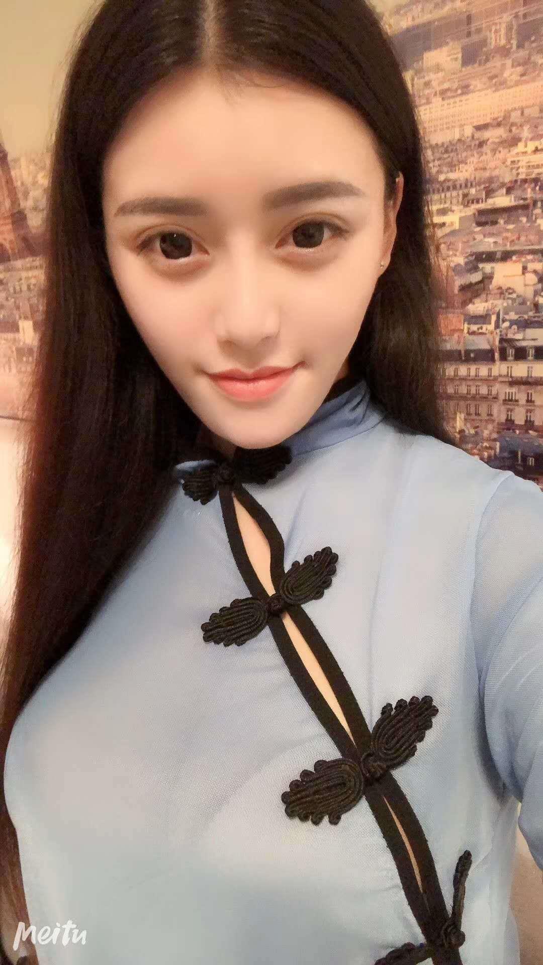 体验新疆少数民族妹子 第2张