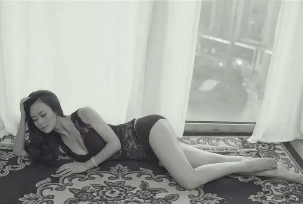 BY爱抚婉儿兼职妹子，女友的感觉 第1张