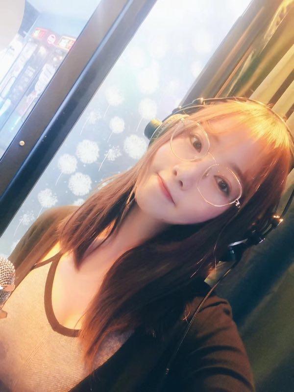 武汉高颜值可爱妹妹 第2张