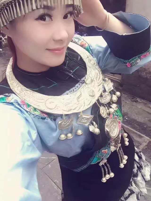 园区大奶妹子服务系 第2张