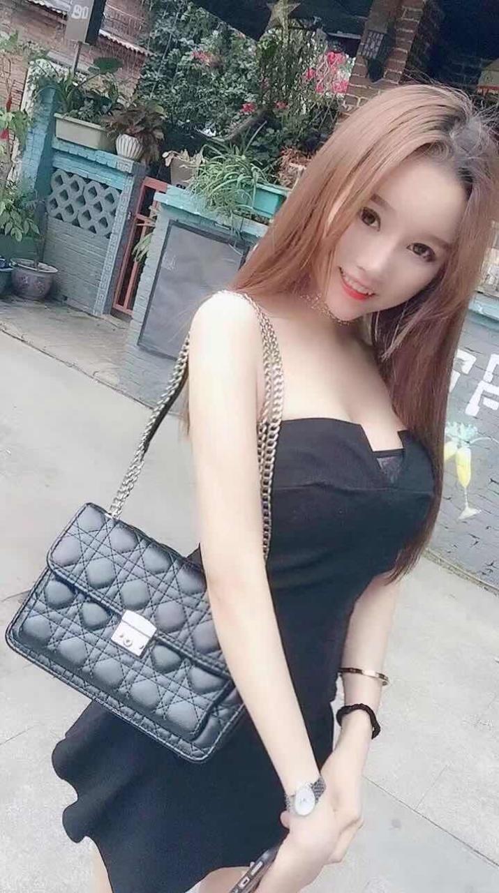 高颜值女神小爱，性感销魂 第3张