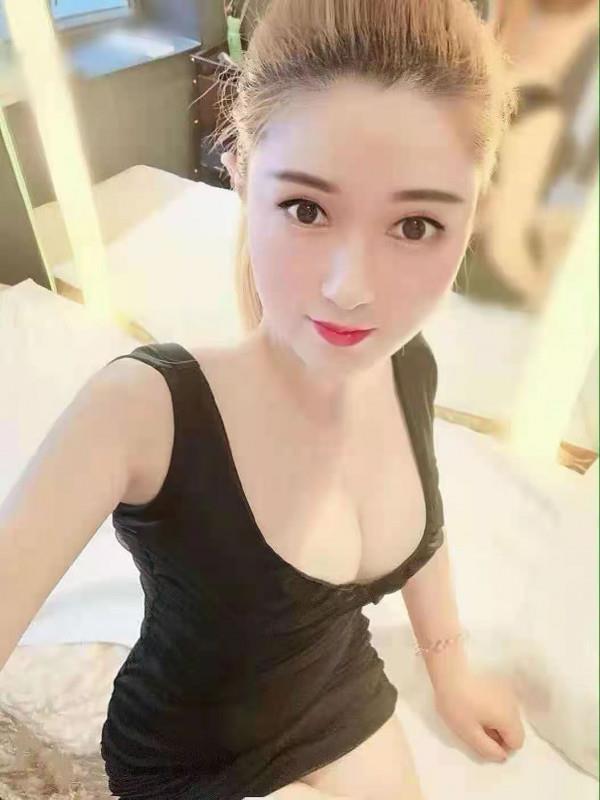 红山实惠卸货的御姐 第1张