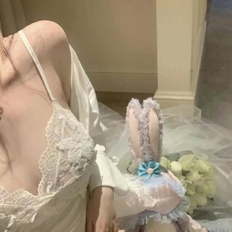 年轻漂亮小姐姐 第2张