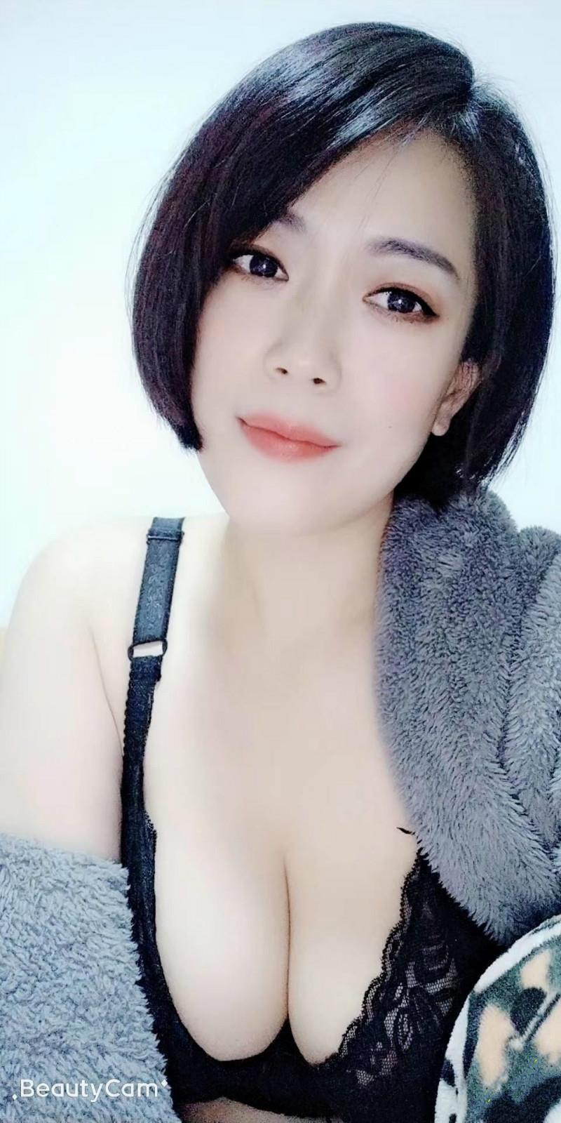 徐汇大奶姐姐 第1张