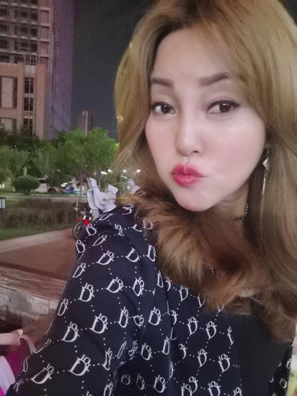 北郊少妇 第2张