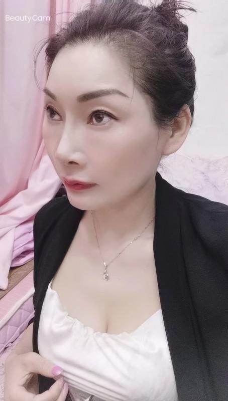 罗湖气质美少妇 第1张
