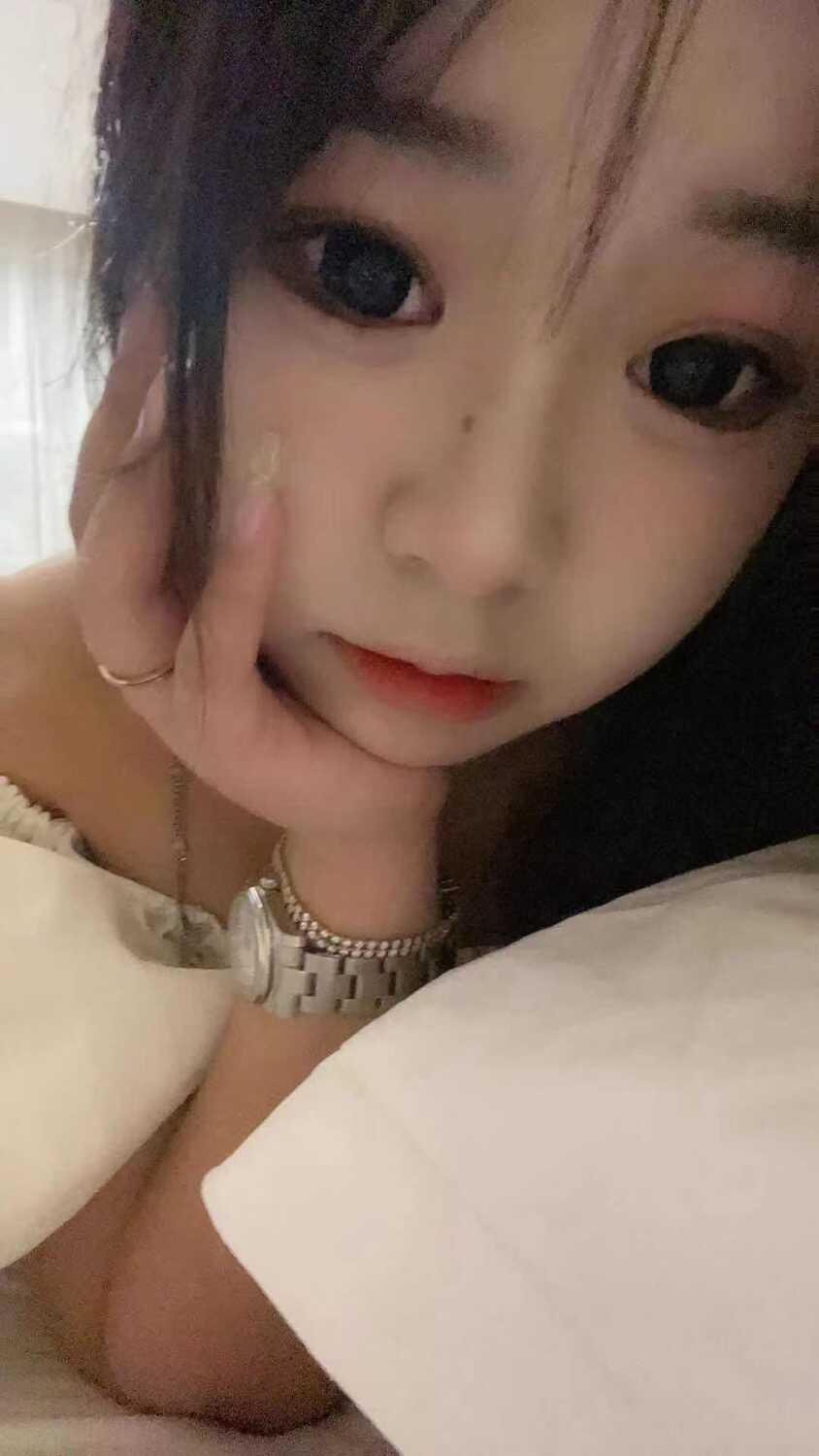 天河18岁小嫩妹 第2张