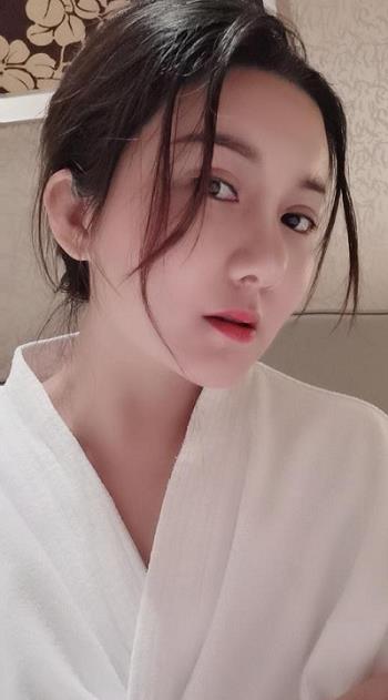 石溪大波御姐小紫 第2张
