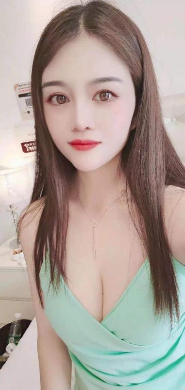 佛山大胸妞七七 第3张