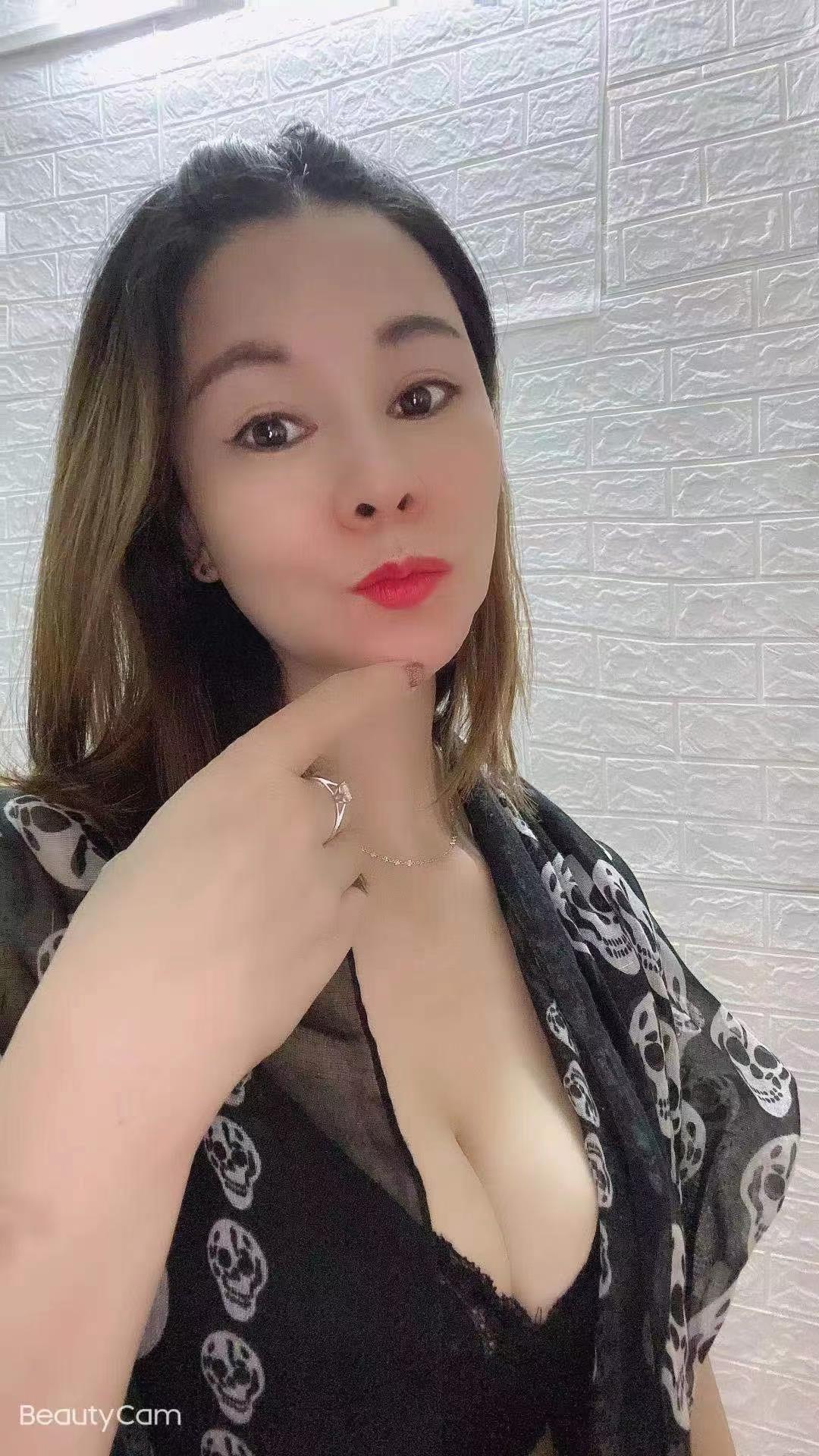 小鸟依人熟女 第2张