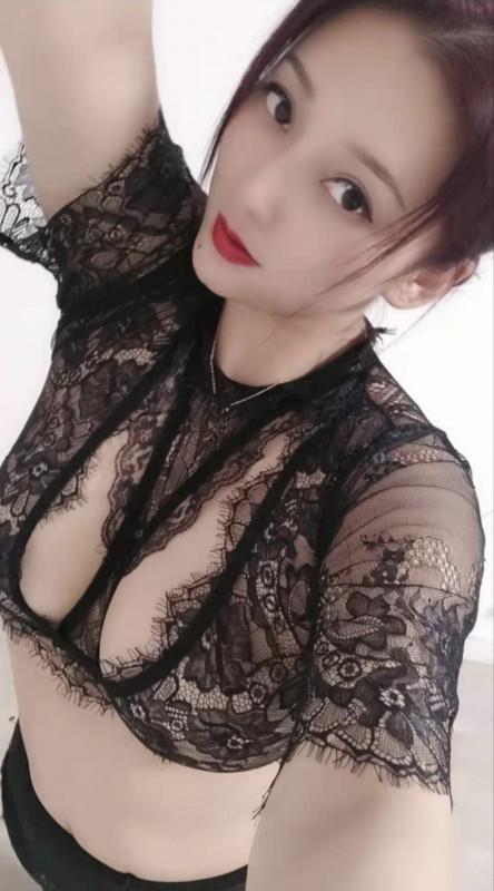 气质大胸熟女少妇 第2张