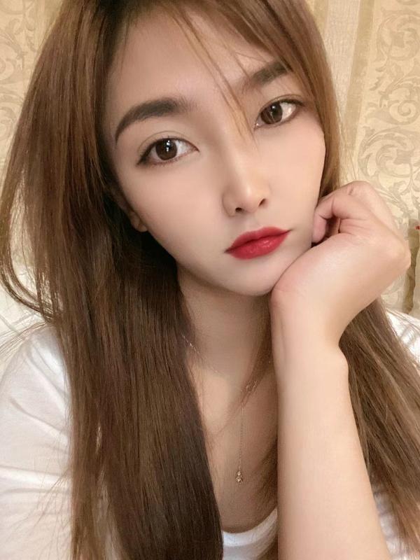 校园女神范儿 第2张