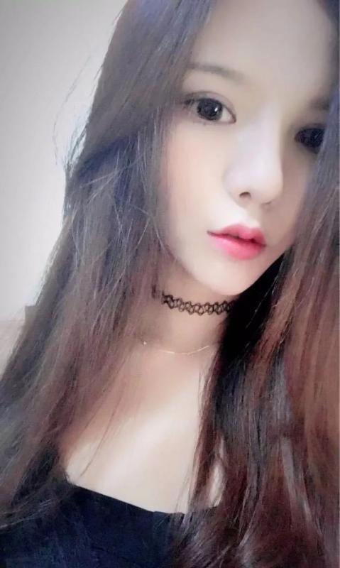 潭村高挑妹子 第1张