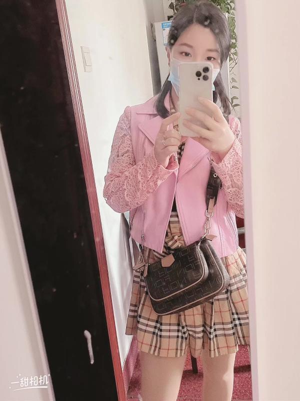 望京温柔妹子 第1张
