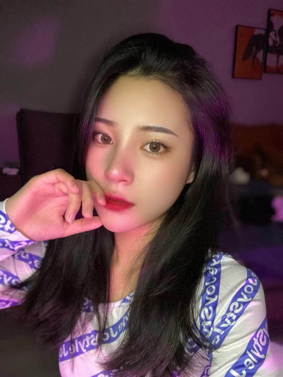 台江万达年轻妹妹 第2张