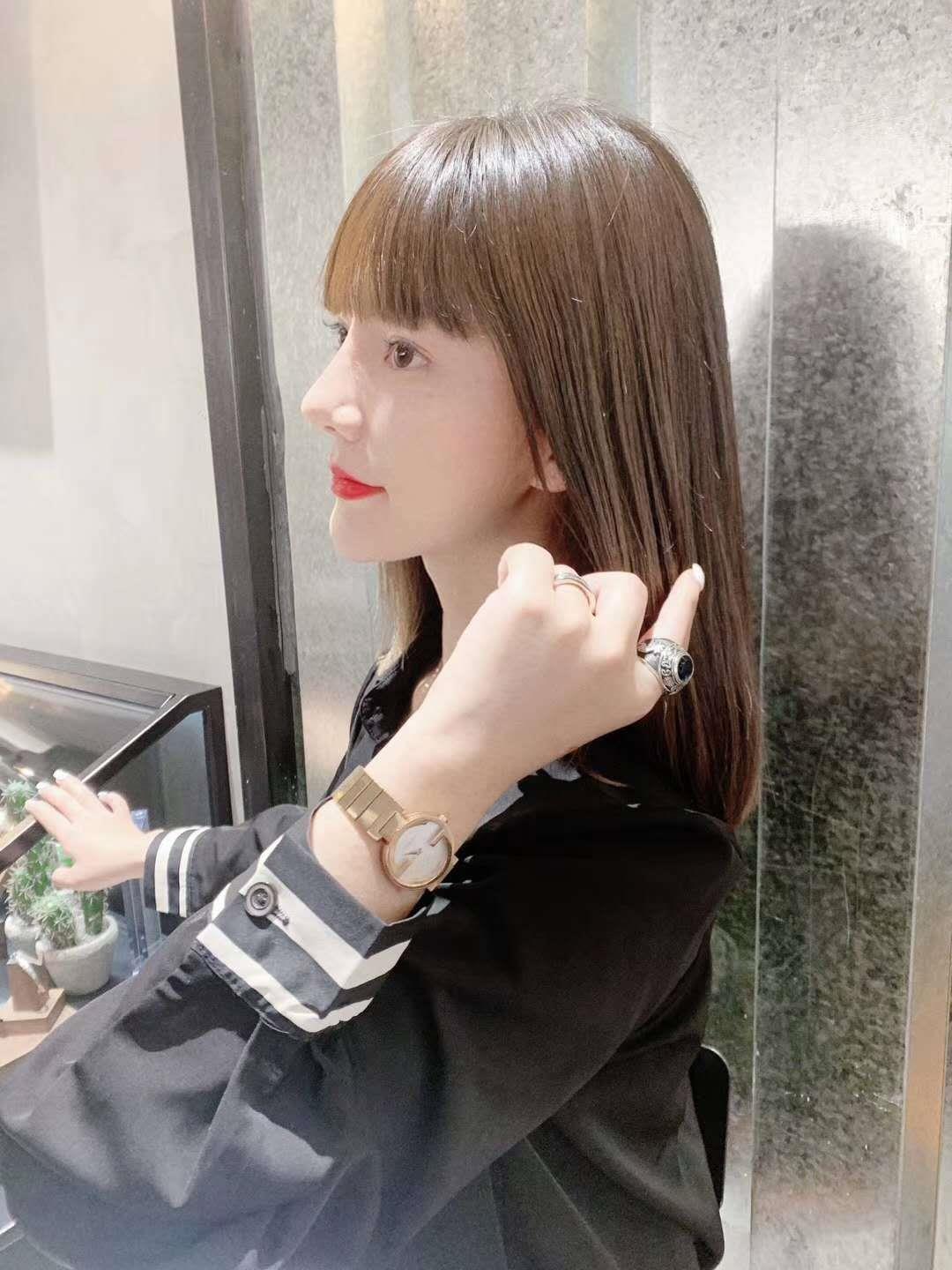 丰满型妹妹酒店门 第2张