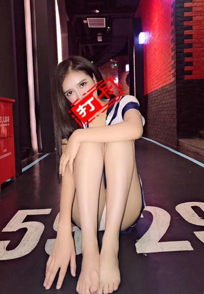 罗湖潇潇 第2张