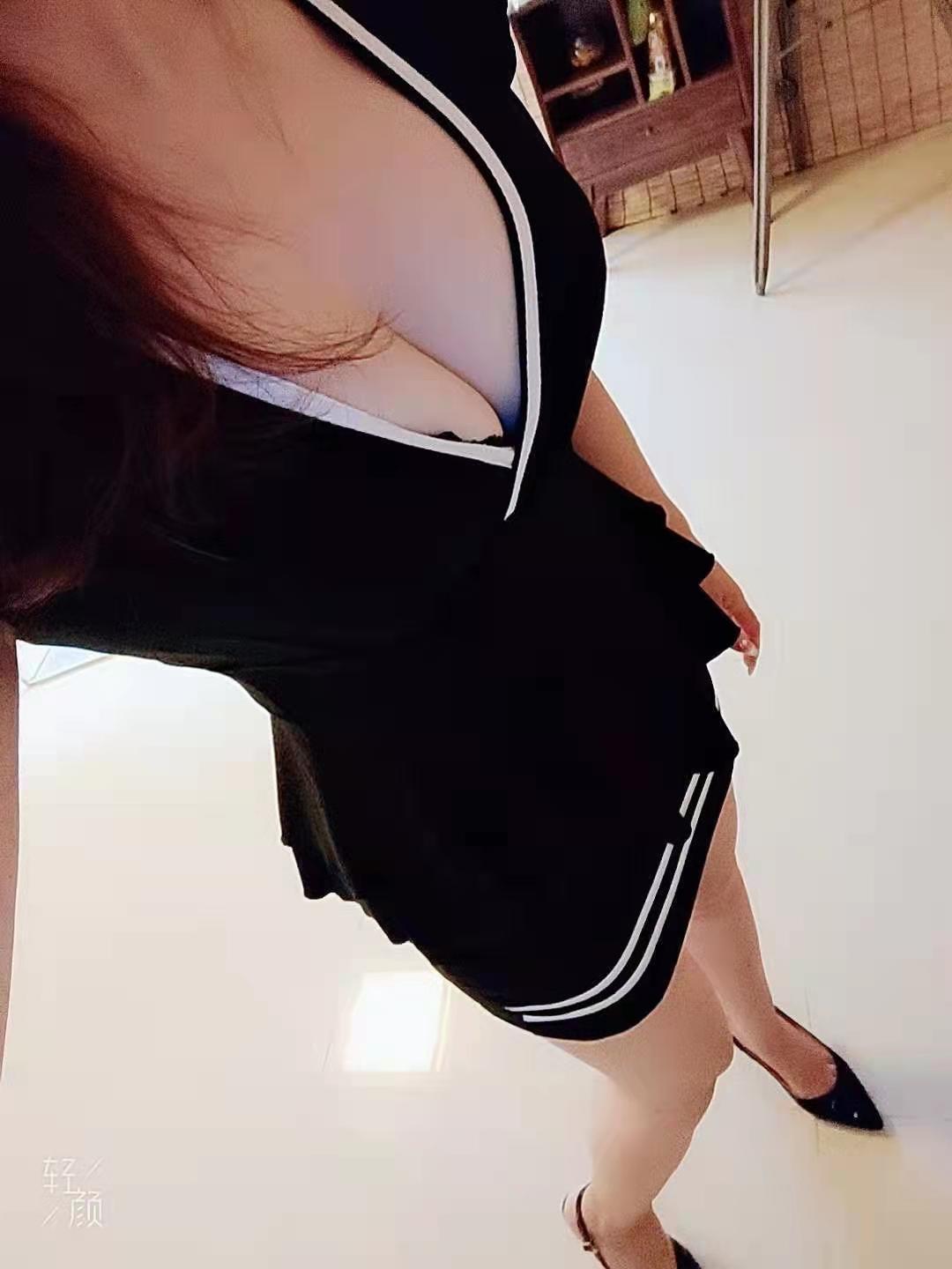 丰台区公益西桥体验超温柔的妹子，胸大屁股大 第1张