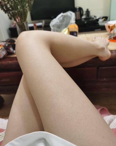 身材高挑迷人 第1张