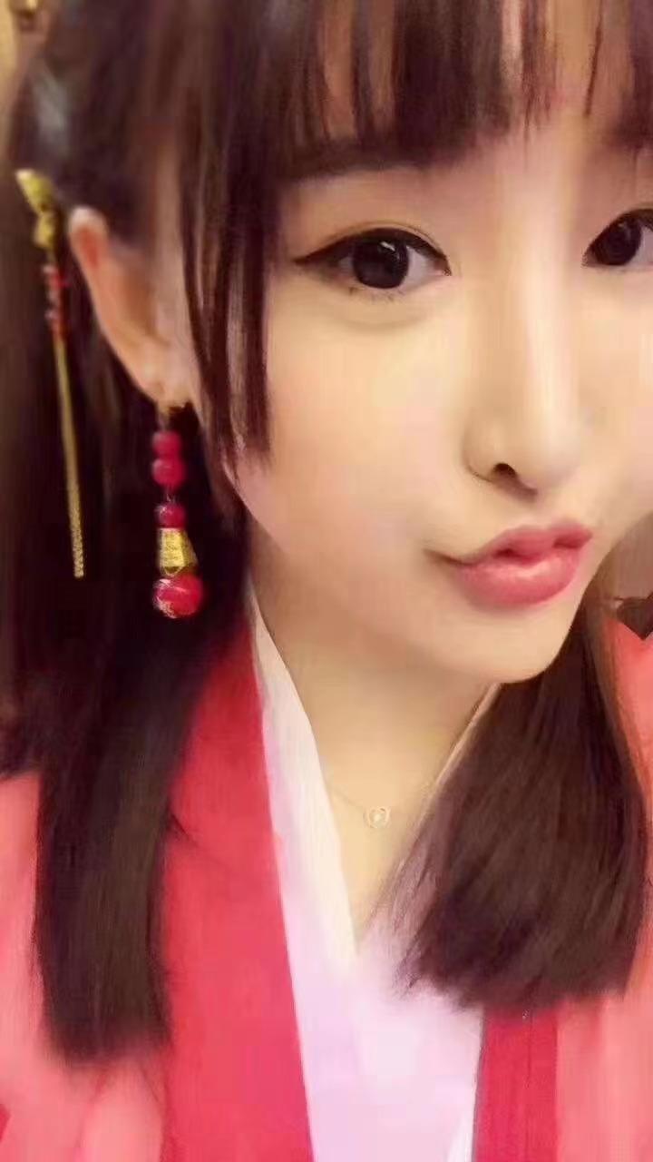 汉服小姐姐 第1张