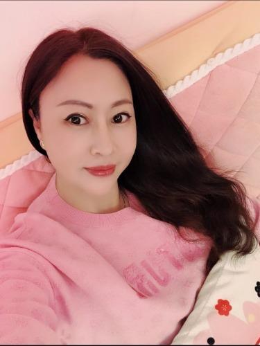 南海金色领域熟女，胸大，姿势配合 第1张