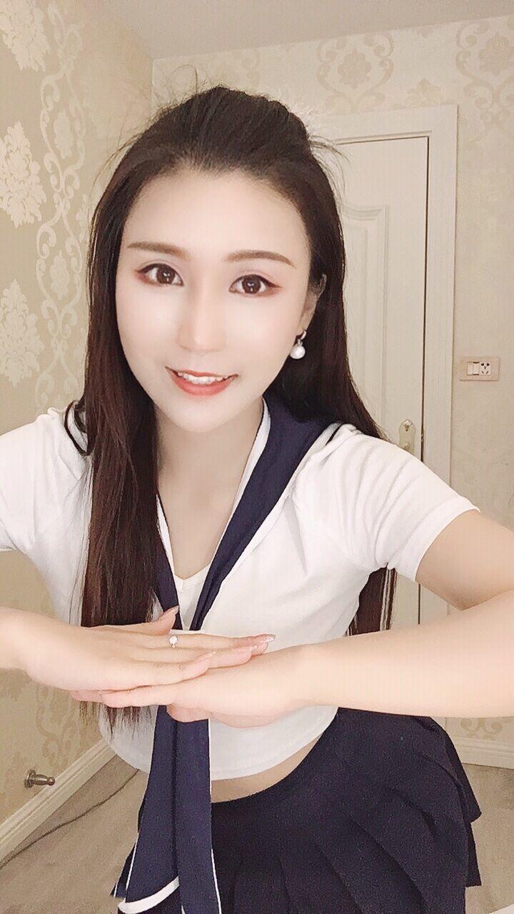 湖南姑娘丫丫火辣辣,骚气版“薇娅” 第2张
